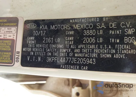 2018 Kia Forte Lx z USA, uszkodzony, nr VIN 3KPFL4A77JE205943